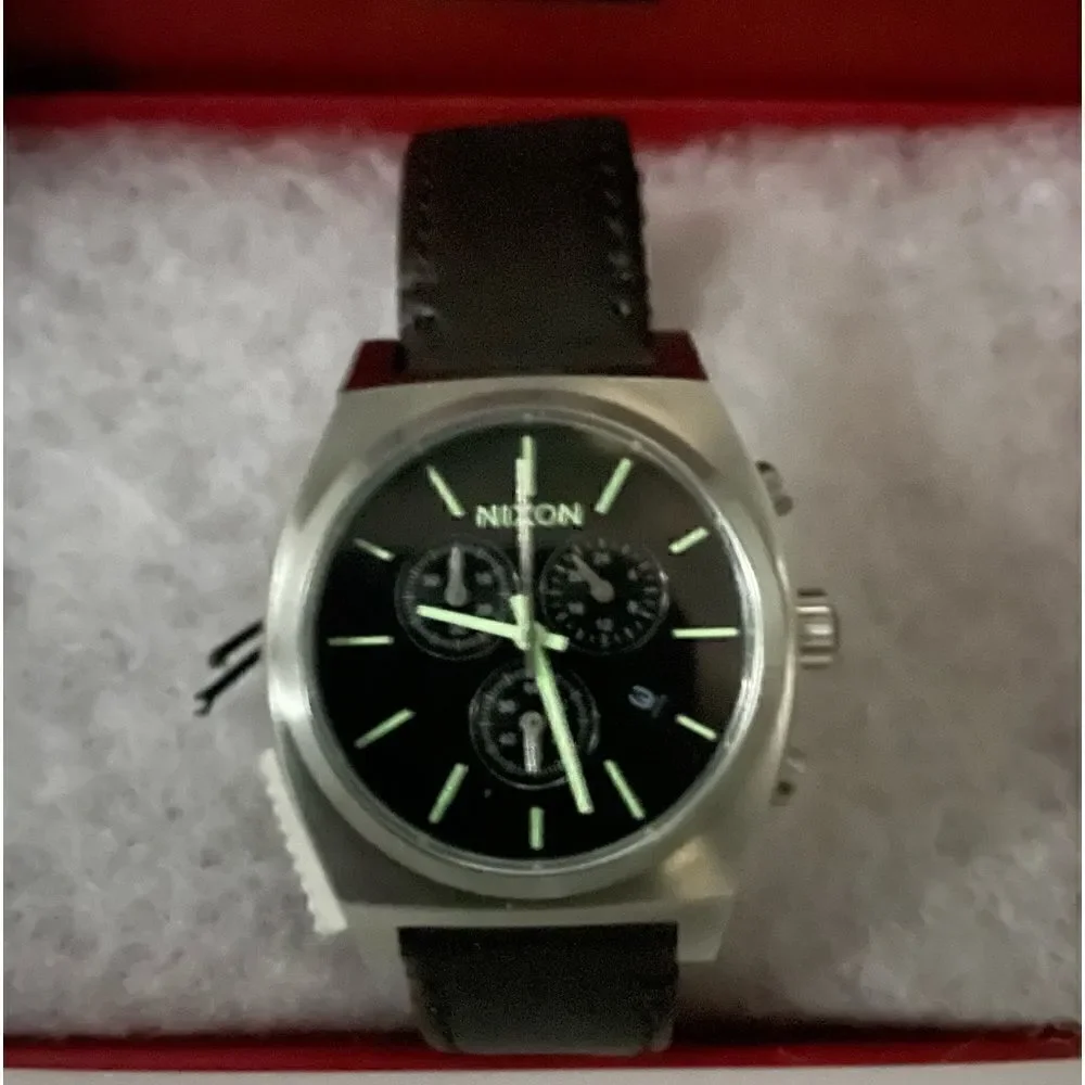 Men’s Nixon, 39 mm Chrono watch